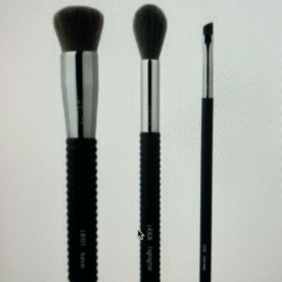 LARUCE Beauty 3pc Makeup Brush Set “On The Go Set" - Picture 1 of 3